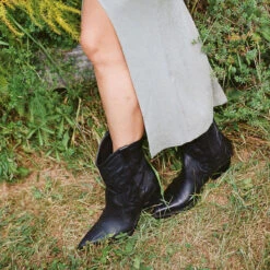 RIMONA BOOTIES BLACK LEATHER(Rimona Booties Black Leather) 12 RIMONA BOOTIES BLACK LEATHER(Rimona Booties Black Leather) -Dolce Vita Sale Store 11 1 9ccaacb5 1e7e 4587 859c 0b551d34b89e