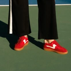 NOTICE SNEAKERS CRIMSON SUEDE(Notice Sneakers Crimson Suede) 4 NOTICE SNEAKERS CRIMSON SUEDE(Notice Sneakers Crimson Suede) -Dolce Vita Sale Store 21 8e8ee15e 1e46 4eb1 8cbe 1f742bd77955