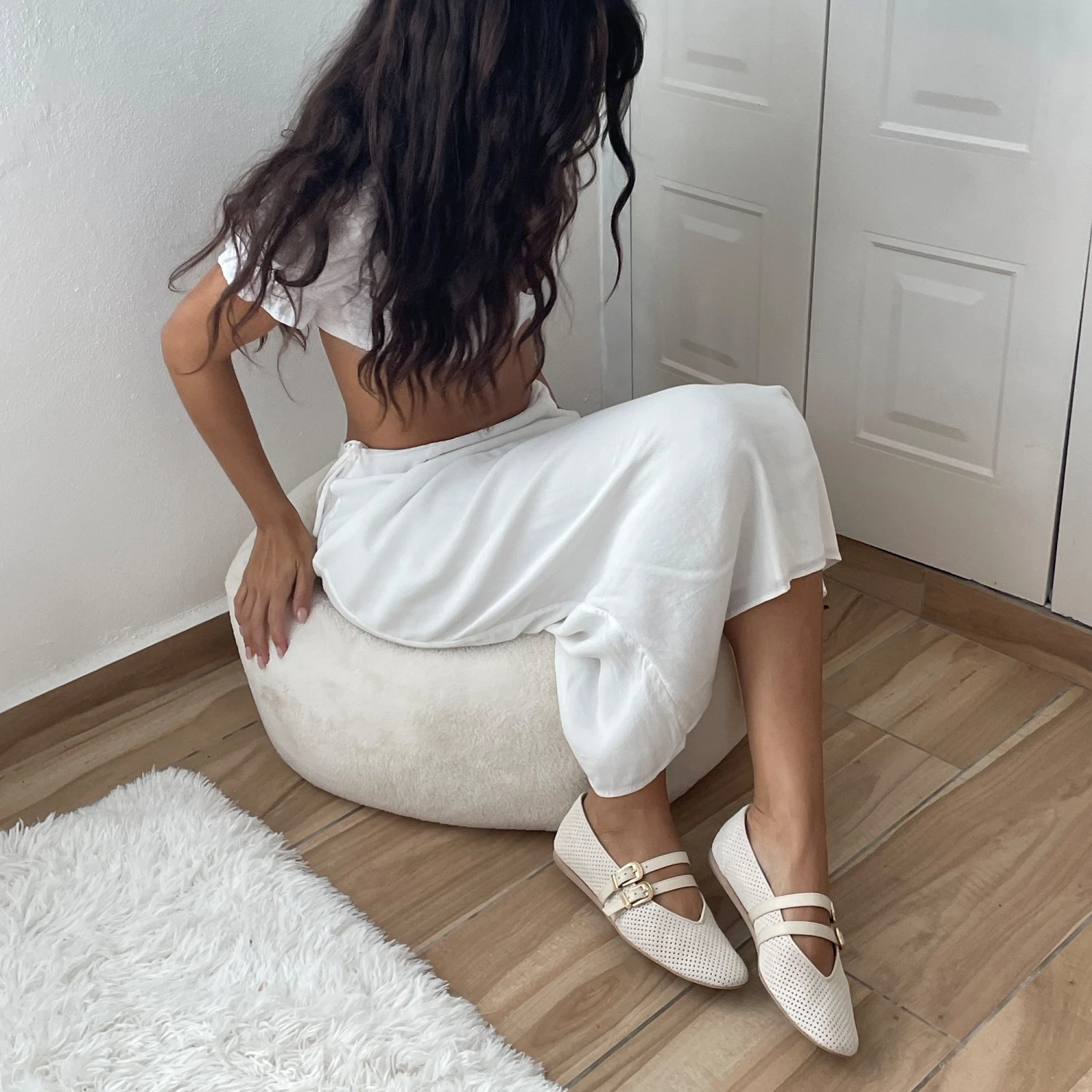 BAYLEE BALLET FLATS BONE PERFORATED SUEDE(Baylee ballet flats bone perforated suede) BAYLEE BALLET FLATS BONE PERFORATED SUEDE(Baylee Ballet Flats Bone Perforated Suede) -Dolce Vita Sale Store 9 dffc05c6 2144 4fec 9c6e 9d579dcc90dd