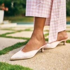 CLEO X BYRDIE GOLF HEELS PINK FLORAL SATIN(Cleo X Byrdie Golf Heels Pink Floral Satin) 7 CLEO X BYRDIE GOLF HEELS PINK FLORAL SATIN(Cleo X Byrdie Golf Heels Pink Floral Satin) -Dolce Vita Sale Store BG Jam 3312