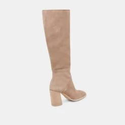 Dolce Vita FYNN WIDE CALF BOOTS TRUFFLE SUEDE(Fynn Wide Calf Boots Truffle Suede) 5 Dolce Vita FYNN WIDE CALF BOOTS TRUFFLE SUEDE(Fynn Wide Calf Boots Truffle Suede) -Dolce Vita Sale Store DOLCEVITA BOOTS FYNNWIDECALF TRUFFLESUEDE 03