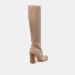 HUDSIN WIDE CALF BOOTS BARLEY SUEDE(Hudsin Wide Calf Boots Barley Suede) 5 HUDSIN WIDE CALF BOOTS BARLEY SUEDE(Hudsin Wide Calf Boots Barley Suede) -Dolce Vita Sale Store DOLCEVITA BOOTS HUDSIN BARLEYSUEDE 03 ae22e8e9 6315 4d5d 9558 965c514853d2