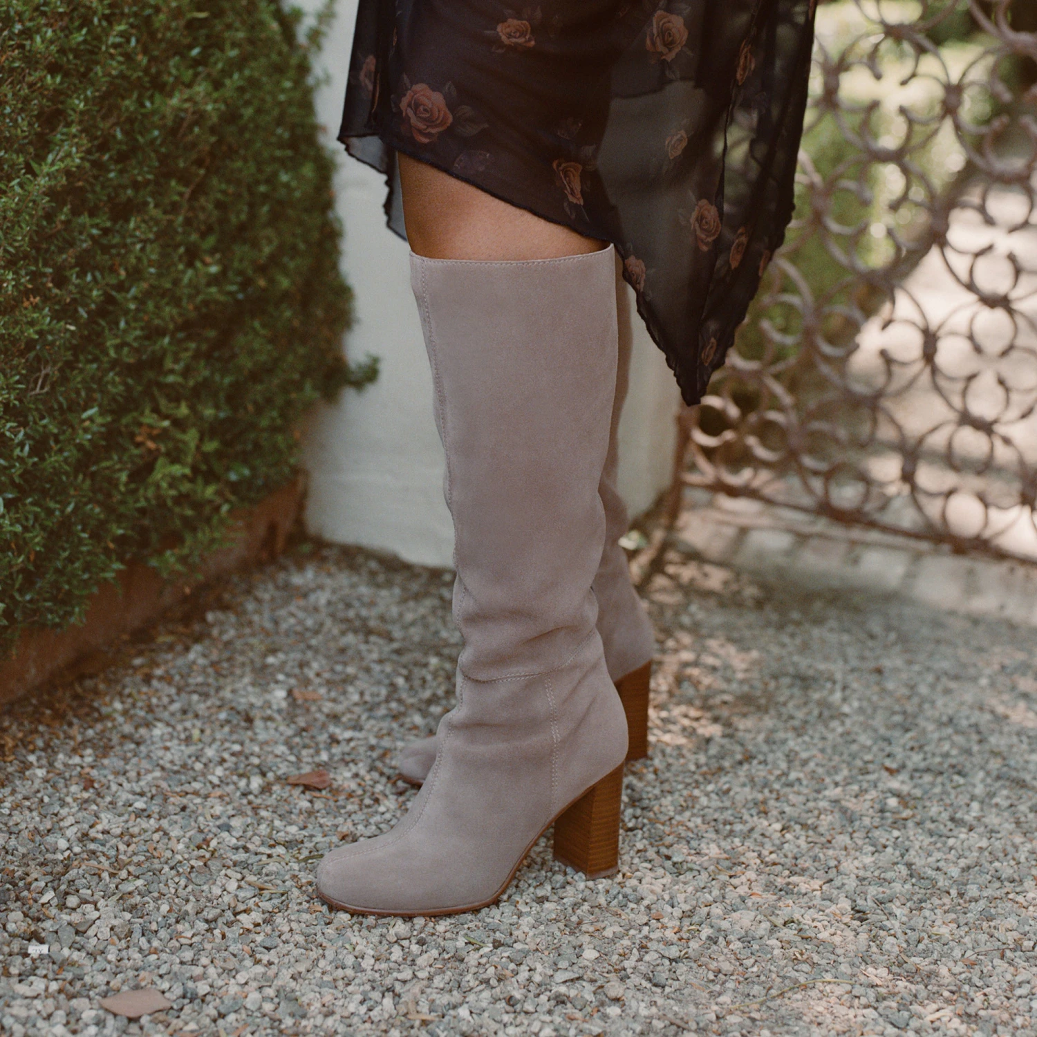HUDSIN WIDE CALF BOOTS BARLEY SUEDE(Hudsin wide calf boots barley suede) HUDSIN WIDE CALF BOOTS BARLEY SUEDE(Hudsin Wide Calf Boots Barley Suede) -Dolce Vita Sale Store DOLCEVITA BOOTS HUDSIN BARLEY SUEDE WIDE CALF 2