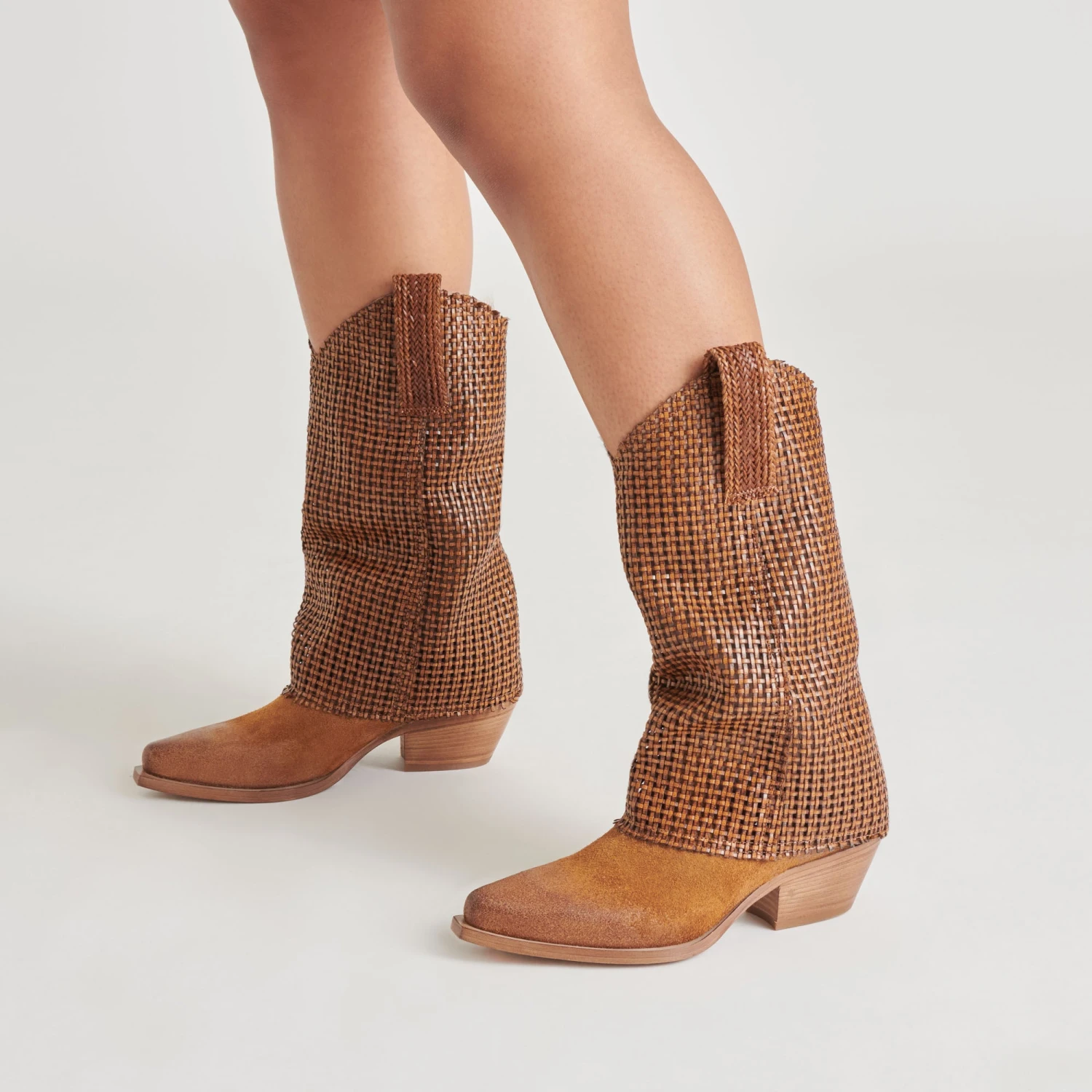 MAVRIK BOOTS CHESTNUT SUEDE(Mavrik boots chestnut suede) MAVRIK BOOTS CHESTNUT SUEDE(Mavrik Boots Chestnut Suede) -Dolce Vita Sale Store DOLCEVITA BOOTS MAVRIK CHESTNUTSUEDE ONFOOT 02