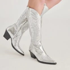 RYATT BOOTS SILVER DISTRESSED LEATHER(Ryatt Boots Silver Distressed Leather) 5 RYATT BOOTS SILVER DISTRESSED LEATHER(Ryatt Boots Silver Distressed Leather) -Dolce Vita Sale Store DOLCEVITA BOOTS RYATT SILVERDISTRESSEDLEATHER ONFOOT 02