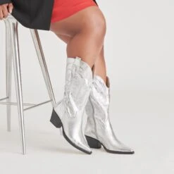 RYLAND EXTRA WIDE CALF BOOTS SILVER DISTRESSED LEATHER(Ryland Extra Wide Calf Boots Silver Distressed Leather) -Dolce Vita Sale Store DOLCEVITA BOOTS RYLAND SILVERDISTRESSEDLEATHER ONFOOT EWIDE 02