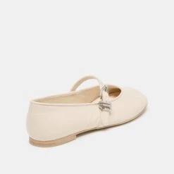 ALIZZA BALLET FLATS CREME CRINKLE PATENT(Alizza Ballet Flats Creme Crinkle Patent) 6 ALIZZA BALLET FLATS CREME CRINKLE PATENT(Alizza Ballet Flats Creme Crinkle Patent) -Dolce Vita Sale Store DOLCEVITA FLATS ALIZZA CREMECRINKLEPATENT 03