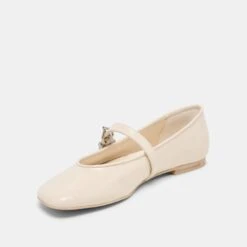 ALIZZA BALLET FLATS CREME CRINKLE PATENT(Alizza Ballet Flats Creme Crinkle Patent) 7 ALIZZA BALLET FLATS CREME CRINKLE PATENT(Alizza Ballet Flats Creme Crinkle Patent) -Dolce Vita Sale Store DOLCEVITA FLATS ALIZZA CREMECRINKLEPATENT 09