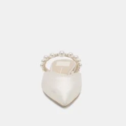 KANIKA PEARL WIDE FLATS VANILLA PEARLS(Kanika Pearl Wide Flats Vanilla Pearls) 7 KANIKA PEARL WIDE FLATS VANILLA PEARLS(Kanika Pearl Wide Flats Vanilla Pearls) -Dolce Vita Sale Store DOLCEVITA FLATS KANIKAPEARLLOW VANILLAPEARLS 04 4c1ffd65 be8e 44d8 bf0d 215ccbcf51a0