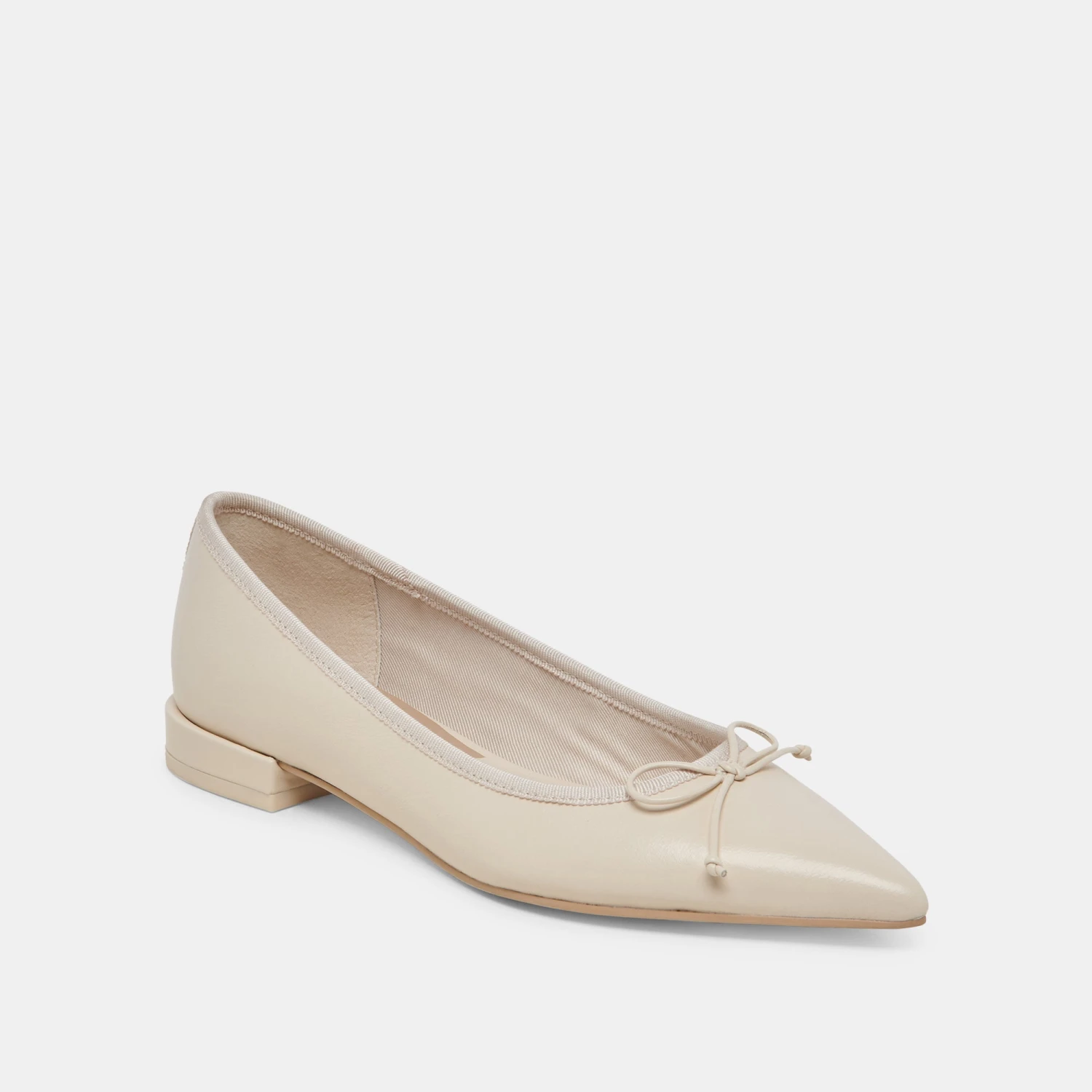 PALANI BALLET FLATS CREME CRINKLE PATENT(Palani ballet flats creme crinkle patent) PALANI BALLET FLATS CREME CRINKLE PATENT(Palani Ballet Flats Creme Crinkle Patent) -Dolce Vita Sale Store DOLCEVITA FLATS PALANI CREMECRINKLEPATENT 01