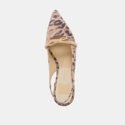 PAYGE FLATS LT LEOPARD SUEDE(Payge Flats Lt Leopard Suede) -Dolce Vita Sale Store DOLCEVITA FLATS PAYGE LTLEOPARDSUEDE 06