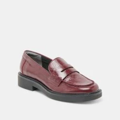 TIGGY LOAFERS OXBLOOD CRINKLE PATENT(Tiggy Loafers Oxblood Crinkle Patent) 3 TIGGY LOAFERS OXBLOOD CRINKLE PATENT(Tiggy Loafers Oxblood Crinkle Patent) -Dolce Vita Sale Store DOLCEVITA FLATS TIGGY OXBLOOD CRINKLE PATENT 01