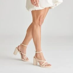 BARLY HEELS BONE LEATHER(Barly Heels Bone Leather) -Dolce Vita Sale Store DOLCEVITA HEELS BARLY BONELEATHER ONFOOT 01