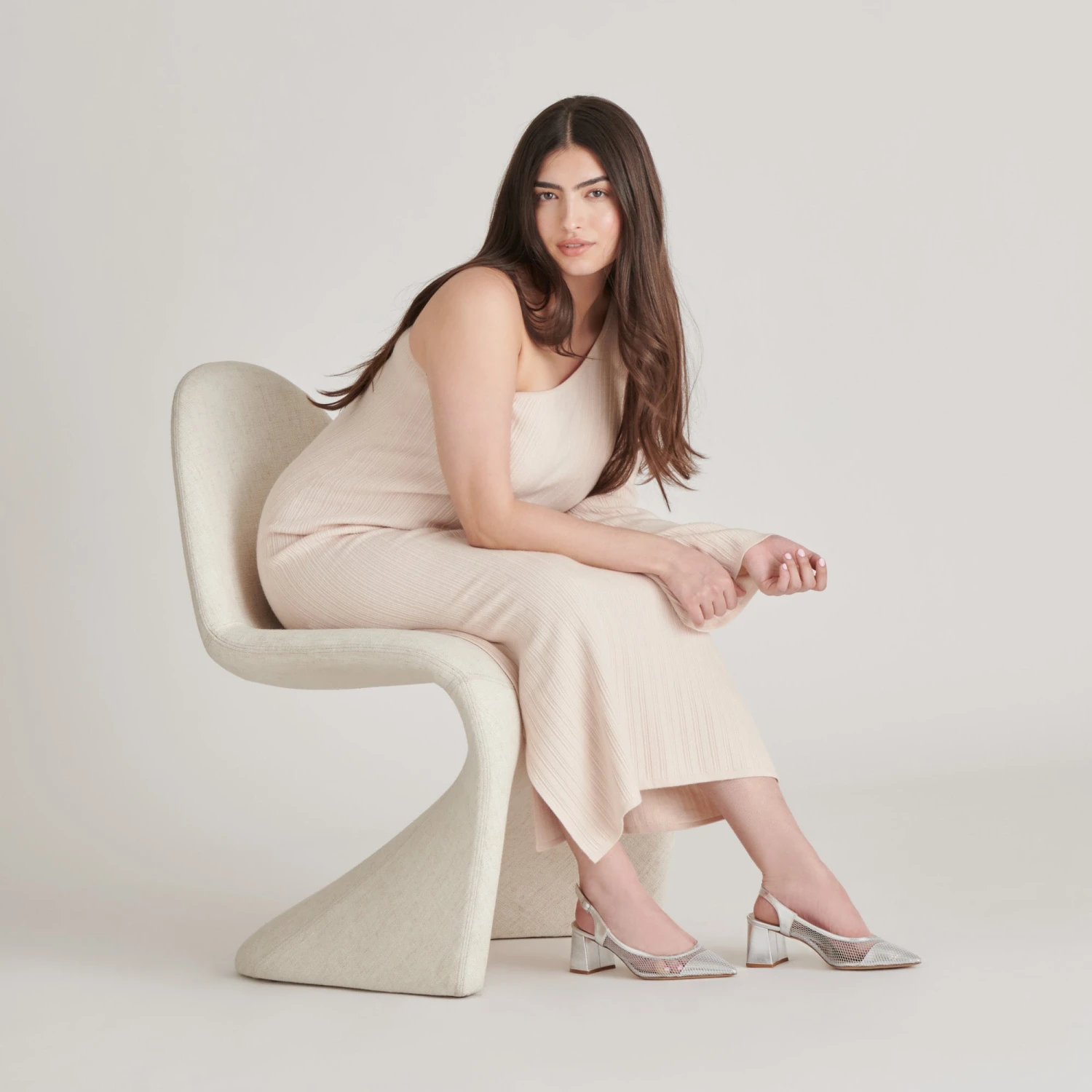 BLONDI HEELS SILVER MESH(Blondi heels silver mesh) BLONDI HEELS SILVER MESH(Blondi Heels Silver Mesh) -Dolce Vita Sale Store DOLCEVITA HEELS BLONDI SILVERMESH ONFOOT 02