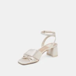 BRENNA WIDE HEELS IVORY SATIN(Brenna Wide Heels Ivory Satin) -Dolce Vita Sale Store DOLCEVITA HEELS BRENNA IVORY SATIN 08 8a127936 6873 4eb3 aa81 b87eb451e2f0