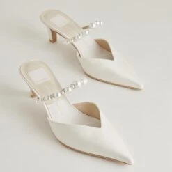 KANIKA PEARL MID HEELS VANILLA PEARLS(Kanika Pearl Mid Heels Vanilla Pearls)