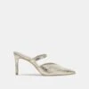 KANIKA WIDE HEELS PLATINUM DISTRESSED LEATHER(Kanika Wide Heels Platinum Distressed Leather)