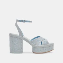 LAISHA HEELS LIGHT BLUE FLORAL EYELET(Laisha Heels Light Blue Floral Eyelet)