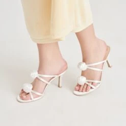 LINZY HEELS TRUE WHITE SATIN(Linzy Heels True White Satin) -Dolce Vita Sale Store DOLCEVITA HEELS LUNETE IVORYSATIN ONFOOT 02