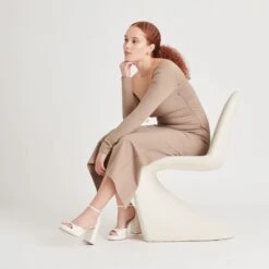 PANDRO PEARL HEELS TRUE WHITE SATIN(Pandro Pearl Heels True White Satin) -Dolce Vita Sale Store DOLCEVITA HEELS PANDROPEARL TRUEWHITESATIN ONFOOT 01 fb52e2ba 8b54 43f6 b50a c622b0289779