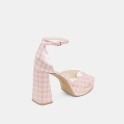 PANDRO X BYRDIE GOLF WIDE HEELS PINK PLAID GINGHAM(Pandro X Byrdie Golf Wide Heels Pink Plaid Gingham) 4 PANDRO X BYRDIE GOLF WIDE HEELS PINK PLAID GINGHAM(Pandro X Byrdie Golf Wide Heels Pink Plaid Gingham) -Dolce Vita Sale Store DOLCEVITA HEELS PANDRO PINKPLAIDGINGHAM 03 33d4efbd 6e97 4ad7 a9eb e0ff2aa453dd