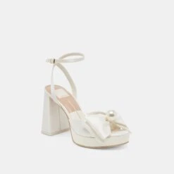PATTON HEELS IVORY SATIN(Patton Heels Ivory Satin) 4 PATTON HEELS IVORY SATIN(Patton Heels Ivory Satin) -Dolce Vita Sale Store DOLCEVITA HEELS PATTON IVORY SATIN 01