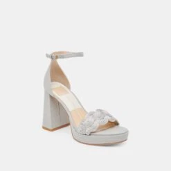 PELTIN HEELS GREY WOVEN RAFFIA(Peltin Heels Grey Woven Raffia) 4 PELTIN HEELS GREY WOVEN RAFFIA(Peltin Heels Grey Woven Raffia) -Dolce Vita Sale Store DOLCEVITA HEELS PELTIN GREYWOVENRAFFIA 01