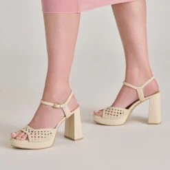 PEYTEN HEELS CREME WOVEN STELLA(Peyten Heels Creme Woven Stella) 5 PEYTEN HEELS CREME WOVEN STELLA(Peyten Heels Creme Woven Stella) -Dolce Vita Sale Store DOLCEVITA HEELS PEYTEN CREMEWOVENSTELLA ONFOOT 02