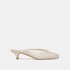 UMARA HEELS IVORY SATIN(Umara Heels Ivory Satin)