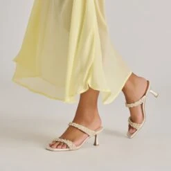 GENORA RHINESTONE HEELS IVORY RHINESTONE(Genora Heels Rhinestone Ivory Rhinestone) -Dolce Vita Sale Store DOLCEVITA HEEL GENORARHINESTONE IVORYRHINESTONE ONFOOT 02