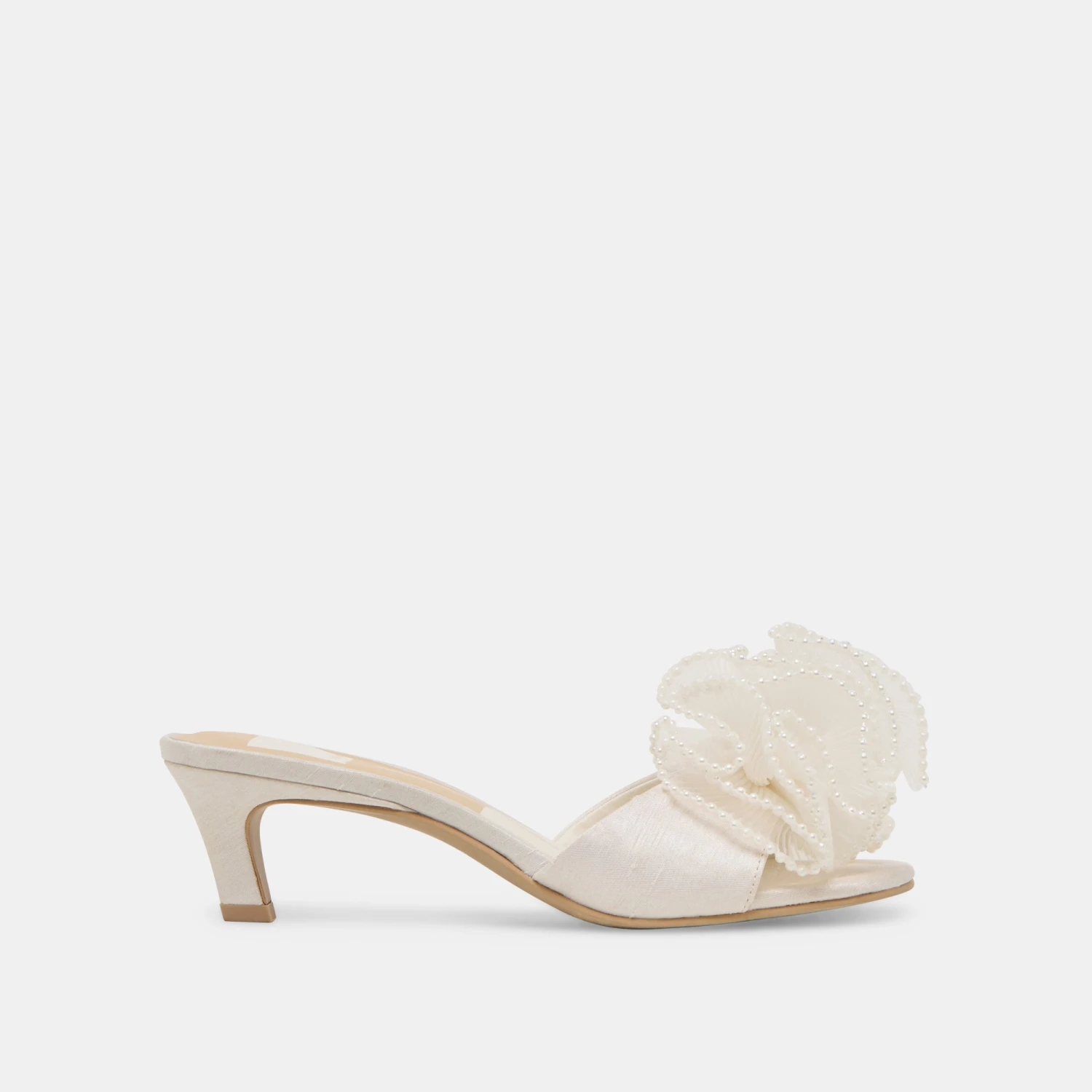 NARITA PEARL HEELS OFF WHITE SATIN(Narita pearl heels off white satin) NARITA PEARL HEELS OFF WHITE SATIN(Narita Pearl Heels Off White Satin) -Dolce Vita Sale Store DOLCEVITA HEEL NARITAPEARL OFFWHITESATIN 02