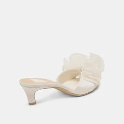 NARITA PEARL HEELS OFF WHITE SATIN(Narita Pearl Heels Off White Satin) 6 NARITA PEARL HEELS OFF WHITE SATIN(Narita Pearl Heels Off White Satin) -Dolce Vita Sale Store DOLCEVITA HEEL NARITAPEARL OFFWHITESATIN 03