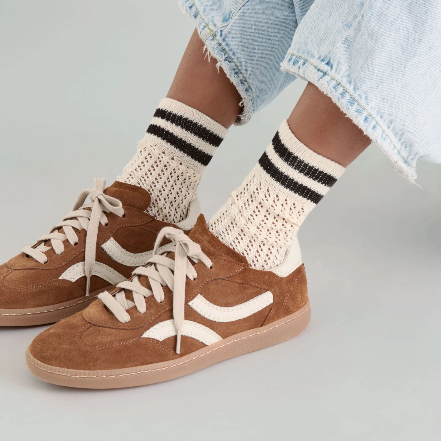 REBEL SNEAKERS PECAN SUEDE(Rebel sneakers pecan suede) REBEL SNEAKERS PECAN SUEDE(Rebel Sneakers Pecan Suede) -Dolce Vita Sale Store DOLCEVITA HOISERY SOCKS ONFOOT 15 4fc91b61 2b02 4f0e b78d 7245096ed6b5
