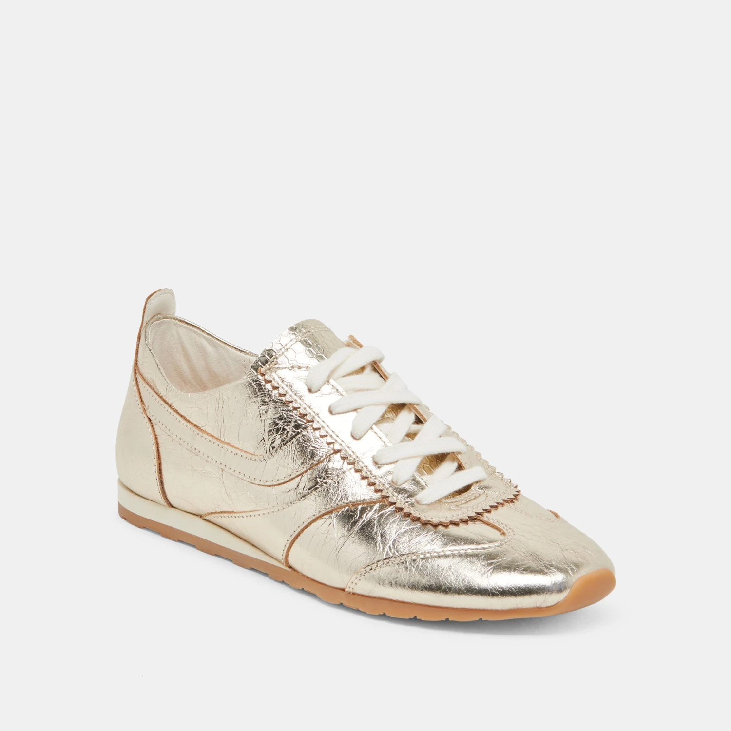 DELANY SNEAKERS LIGHT GOLD CRINKLE PATENT(Delany sneakers light gold crinkle patent) DELANY SNEAKERS LIGHT GOLD CRINKLE PATENT(Delany Sneakers Light Gold Crinkle Patent) -Dolce Vita Sale Store DOLCEVITA SANDALS DELANY LIGHTGOLDCRINKLEPATENT 01