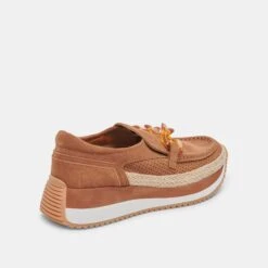 JADAH SNEAKERS PECAN SUEDE - Re:vita(Jadah Sneakers Pecan Suede Resale) 5 JADAH SNEAKERS PECAN SUEDE - Re:vita(Jadah Sneakers Pecan Suede Resale) -Dolce Vita Sale Store DOLCEVITA SNEAKERS JADAH PECANSUEDE 03 a2b5ecca db19 4ba6 8b6e 94584a01e88c
