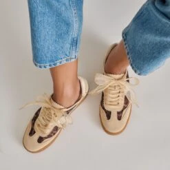 NOTICE MESH SNEAKERS LT LEOPARD MESH(Notice Mesh Sneakers Lt Leopard Mesh) -Dolce Vita Sale Store DOLCEVITA SNEAKERS NOTICEMESH LTLEOPARDMESH ONFOOT 02