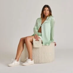 NOTICE PEARL SNEAKERS OFF WHITE SATIN(Notice Pearl Sneakers Off White Satin) 5 NOTICE PEARL SNEAKERS OFF WHITE SATIN(Notice Pearl Sneakers Off White Satin) -Dolce Vita Sale Store DOLCEVITA SNEAKERS NOTICEPEARL OFFWHITESATIN ONFOOT LISBETPEARL 01