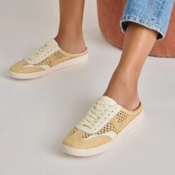 NOTICE SLIDE WOVEN SNEAKERS LT NATURAL WOVEN RAFFIA(Notice Slide Woven Sneakers Lt Natural Woven Raffia) -Dolce Vita Sale Store DOLCEVITA SNEAKERS NOTICESLIDEWOVEN LTNATURALWOVENSTELLA ONFOOT 02