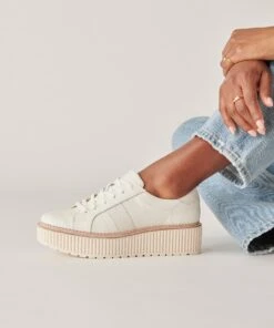 TIGER SNEAKERS WHITE LEATHER(Tiger Sneakers White Leather) -Dolce Vita Sale Store DOLCEVITA SNEAKERS TIGER WHITELEATHER ONFOOT 5