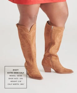 RYATT EXTRA WIDE CALF BOOTS PECAN SUEDE(Ryatt Extra Wide Calf Boots Pecan Suede) 4 RYATT EXTRA WIDE CALF BOOTS PECAN SUEDE(Ryatt Extra Wide Calf Boots Pecan Suede) -Dolce Vita Sale Store GESS RYATT XWC2